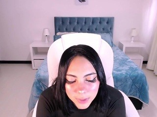 Rosse-evans nude on cam – live sex chat