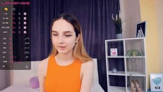 SandraBrownz naked stripping on cam for live sex video chat