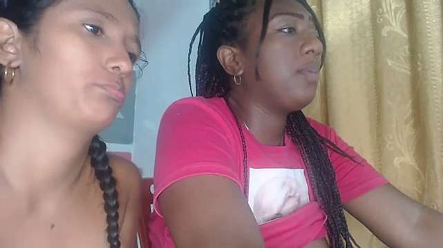sara_sex4 naked stripping on cam for live sex video chat