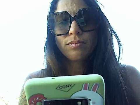sexy7883 naked stripping on cam for live sex video chat