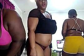 SexyDelilah97 naked stripping on cam for live sex video chat