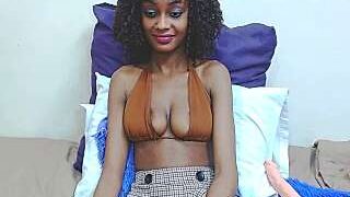 sexySenhorita naked stripping on cam for live sex video chat