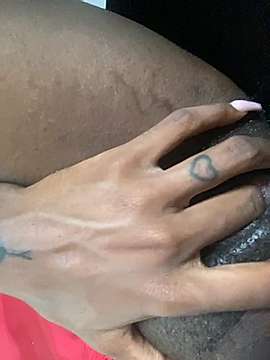 skinnybae1 naked stripping on cam for live sex video chat