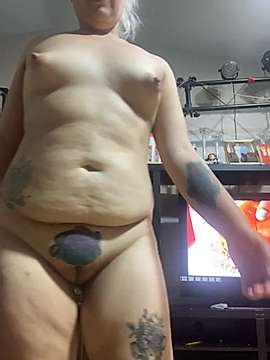 soashley naked stripping on cam for live sex video chat