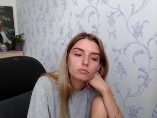 Springibabby nude on cam – live sex chat