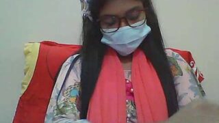 StarryMaturity naked stripping on cam for live sex video chat