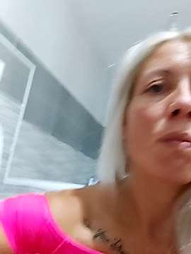 StellaLex naked stripping on cam for live sex video chat