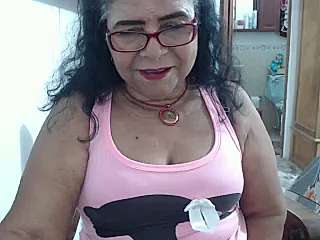 superMILF39 naked stripping on cam for live sex video chat