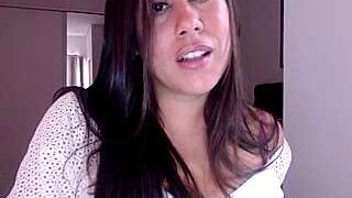Surf-Girl naked stripping on cam for live sex video chat