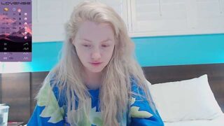 Talulaa naked stripping on cam for live sex video chat