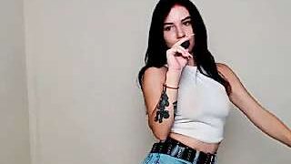 Tessa_flower naked stripping on cam for live sex video chat
