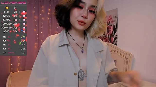 TotoroDora naked stripping on cam for live sex video chat