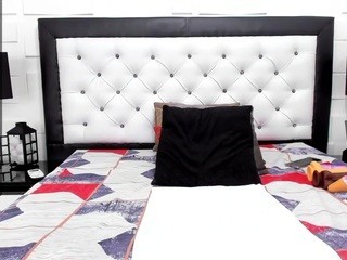 TraceyAngel nude on cam – live sex chat