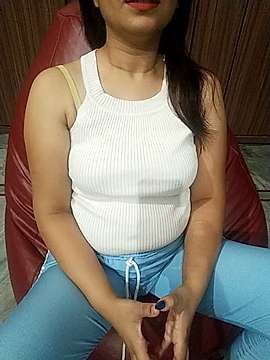 Ur_dreamgirl naked stripping on cam for live sex video chat