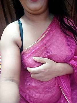 ursonia naked stripping on cam for live sex video chat