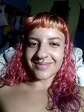 vadiapunkhot naked stripping on cam for live sex video chat