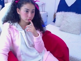 VICTORIA-DM nude on cam – live sex chat