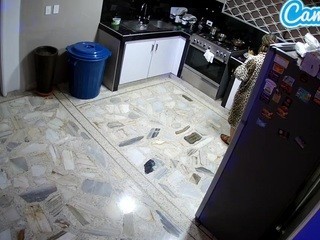 Voyeurcam-latina-babe-kitchen nude on cam – live sex chat