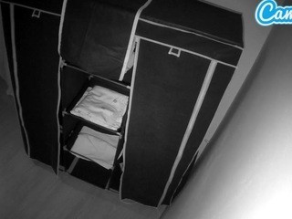 Voyeurcam-spy-locker-room nude on cam – live sex chat