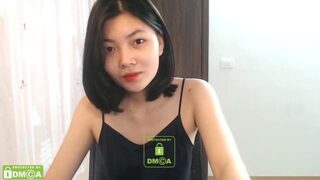 Wendy_Queen naked stripping on cam for live sex video chat