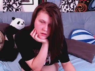 WickedNika nude on cam – live sex chat