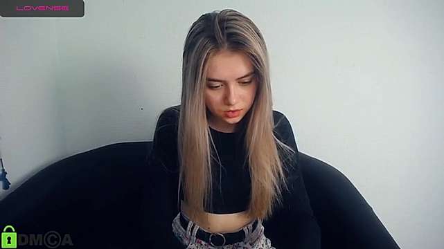 Wild_Rabbit naked stripping on cam for live sex video chat