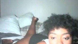 YourBabyLu nude on cam – live sex chat