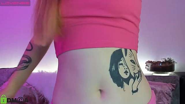 yourlovelyjulia naked stripping on cam for live sex video chat