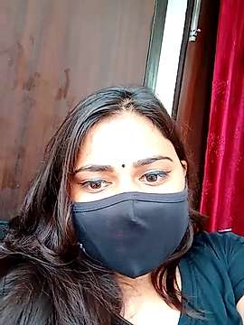 yoursnisha naked stripping on cam for live sex video chat