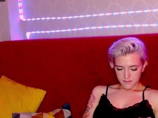 YummyKiss nude on cam – live sex chat