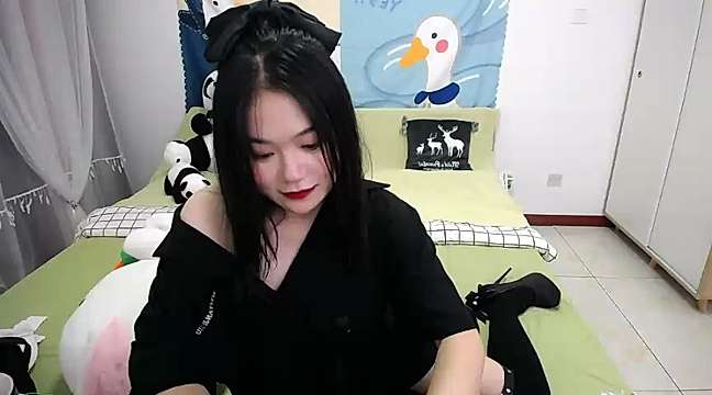 Yy_Natalia naked stripping on cam for live sex video chat
