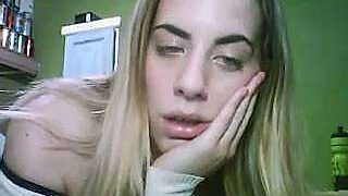 zorricientaxx naked stripping on cam for live sex video chat