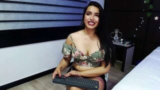 abby_ayr naked stripping on cam for live sex video chat
