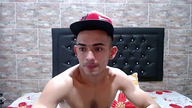 alejo_yerika91 naked stripping on cam for live sex video chat