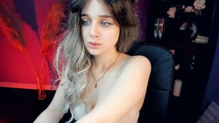 Alrescha_ naked stripping on cam for live sex video chat