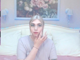 Amaliadiva nude on cam – live sex chat