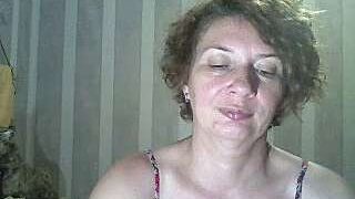 AnaXlisa naked stripping on cam for live sex video chat