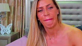 anneswhite naked stripping on cam for live sex video chat