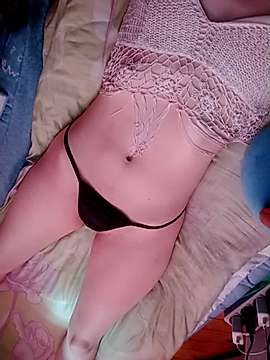 BarbierQueen naked stripping on cam for live sex video chat