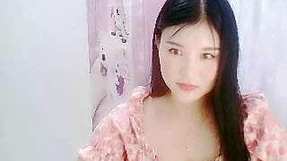 Belinda-li naked stripping on cam for live sex video chat