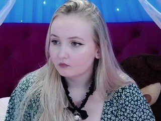 BettyStars nude on cam – live sex chat