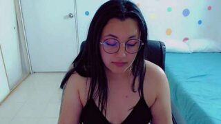 BrunetteArlet_11 naked stripping on cam for live sex video chat