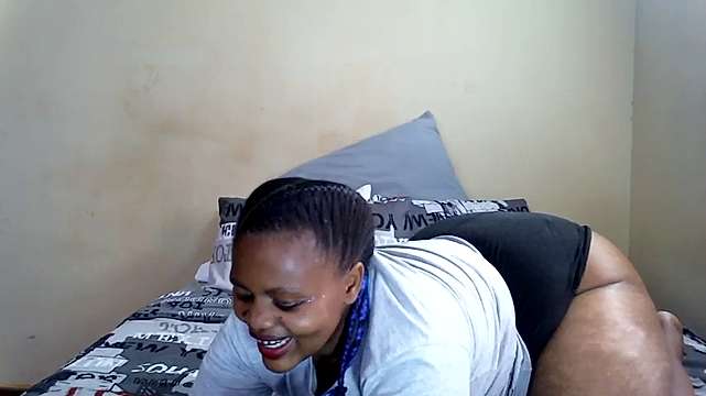 Busisexy69 naked stripping on cam for live sex video chat
