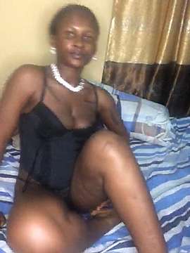CandyB01 naked stripping on cam for live sex video chat