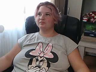candychupa naked stripping on cam for live sex video chat