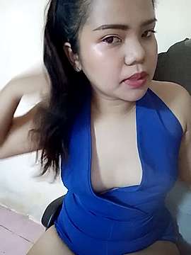 Cenya_Sky naked stripping on cam for live sex video chat