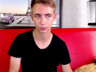 Chris-crash nude on cam – live sex chat