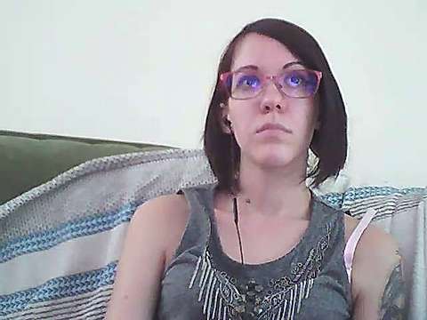 Ciluka96 naked stripping on cam for live sex video chat