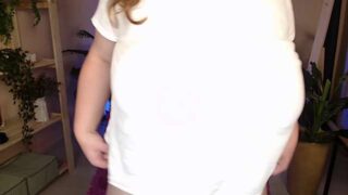 CocoAmy naked stripping on cam for live sex video chat
