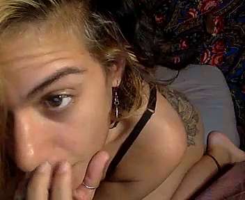 crayvenrayven naked stripping on cam for live sex video chat